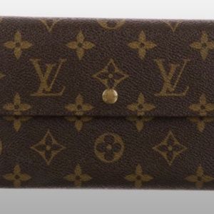 ✨2000 LV Monogram Wallet✨